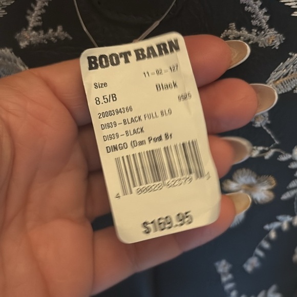 Dingo Black and White Embroidered Heeled Boots - Picture 12 of 13